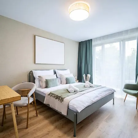 Apartmán Bright For 6 - Two Balconies & Parking